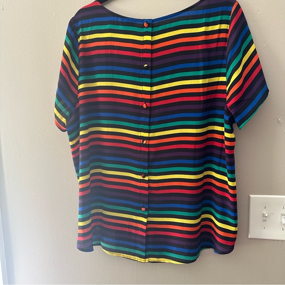 Women’s Torrid Abbey Georgette Button back blouse size 1 NWT - Picture 11 of 12